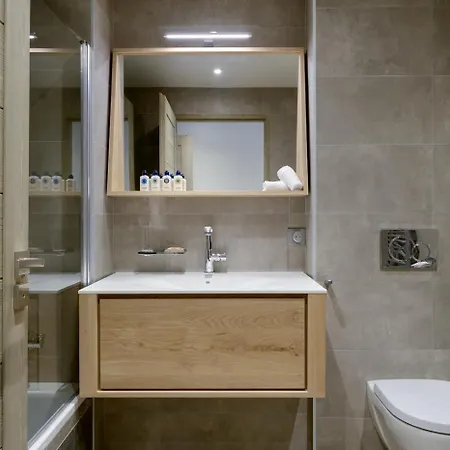 Le C By Alpine Resorts Courchevel Room photo