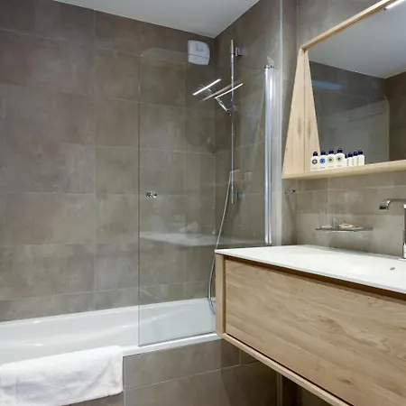 Le C By Alpine Resorts Courchevel Room photo