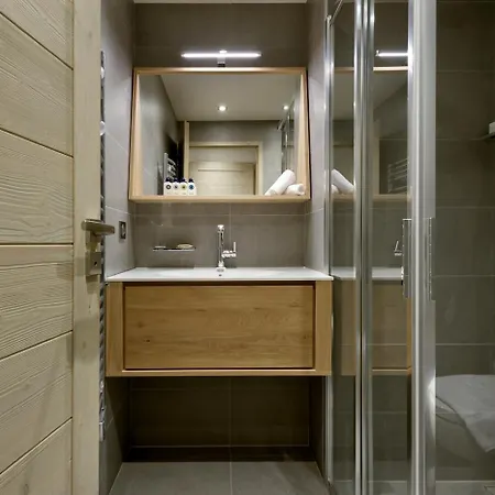 Le C By Alpine Resorts Courchevel Room photo