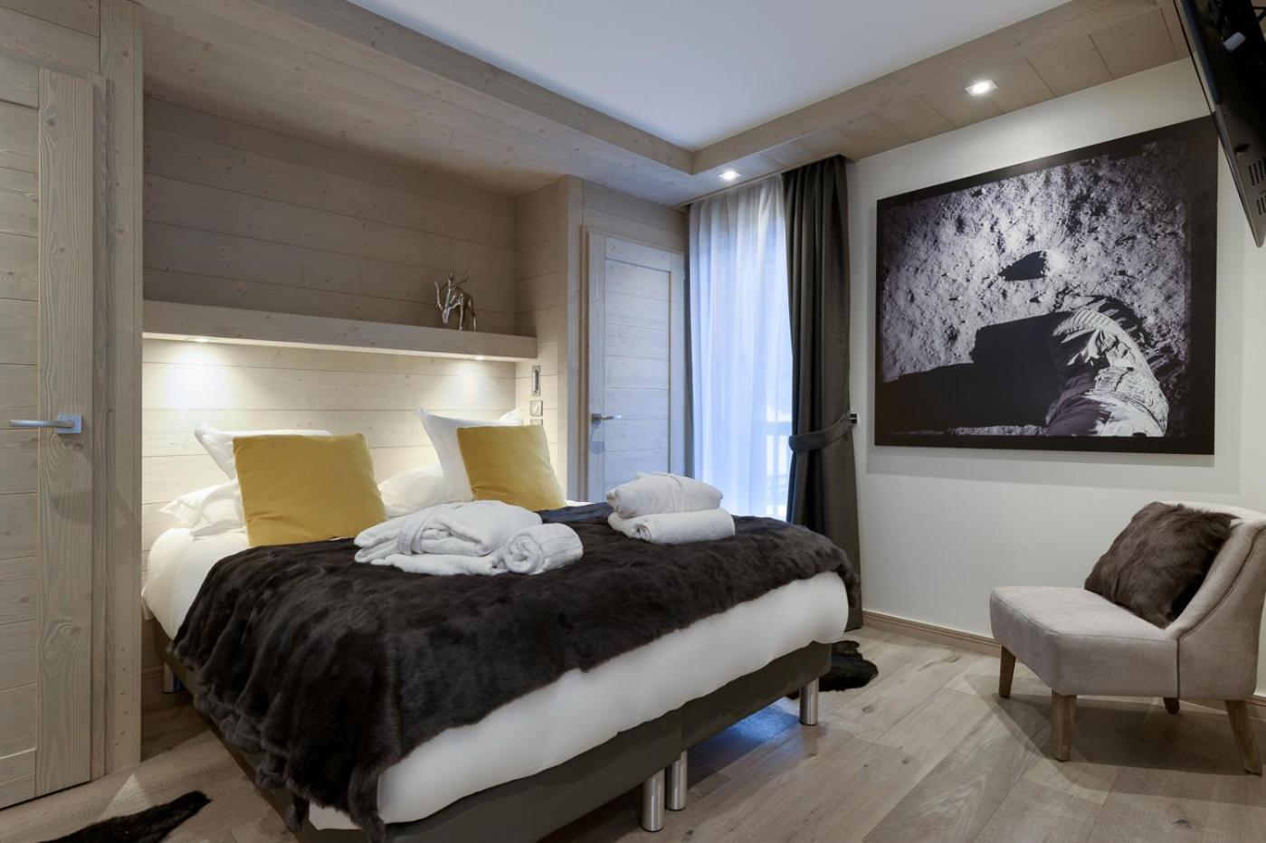 Le C By Alpine Residences *