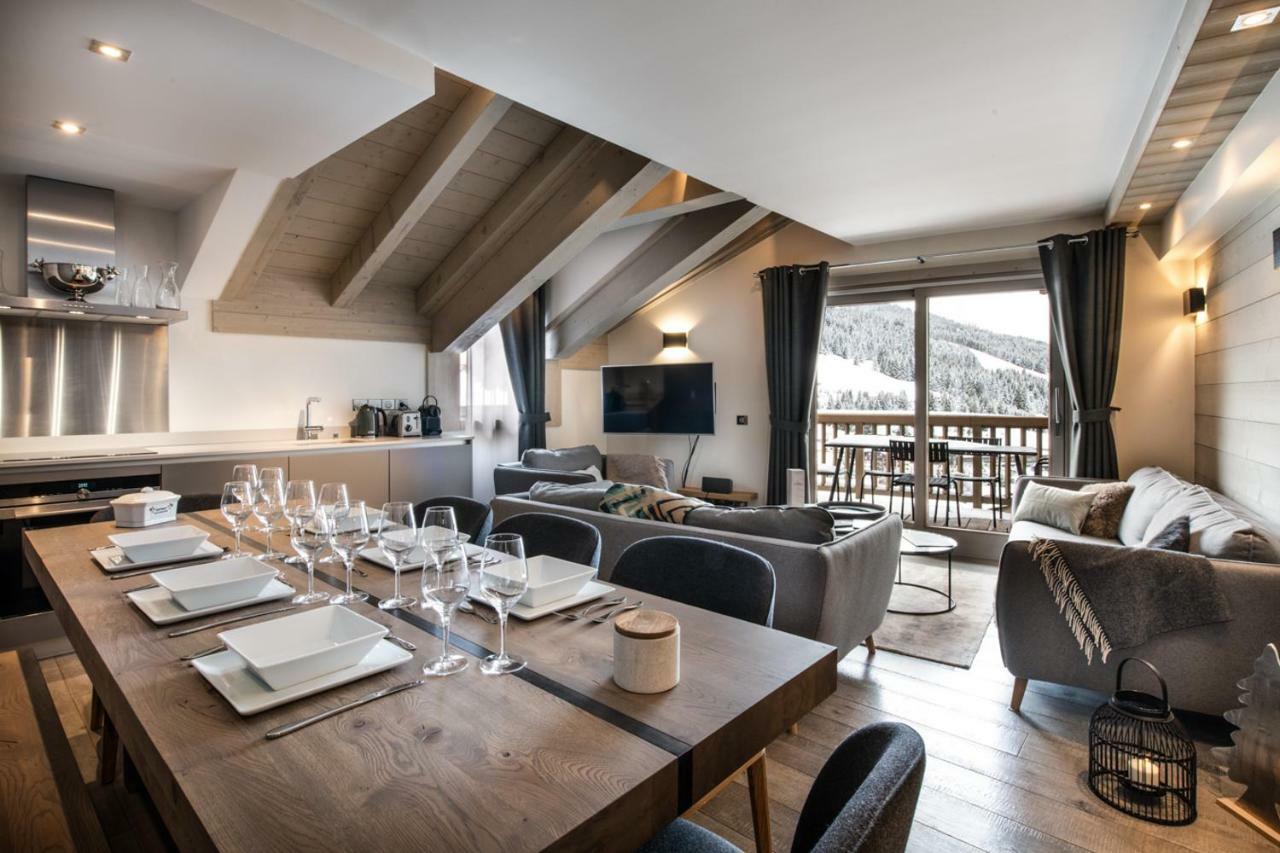 Le C By Alpine Apartment